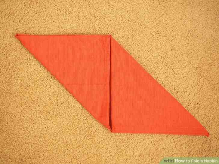 Image intitulée Plier une Serviette de table à l